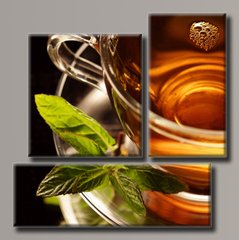 Модульна картина на полотні з 3-х частин "Чашечка чаю"